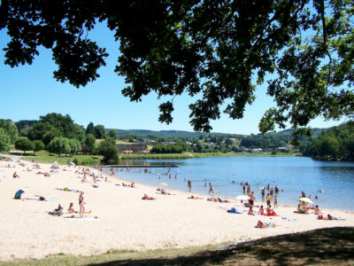 Plage de Châteauneuf La Forêt